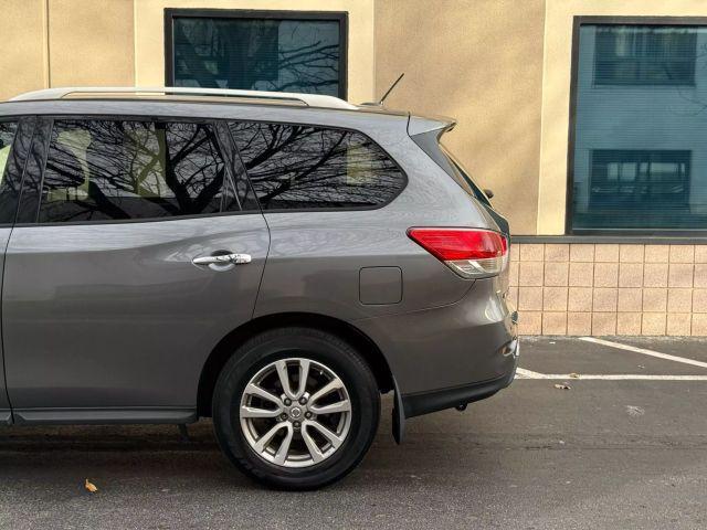used 2016 Nissan Pathfinder car, priced at $12,989