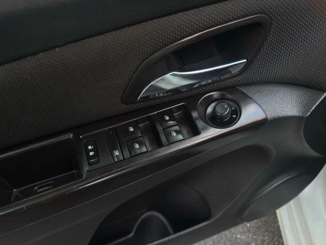 used 2015 Chevrolet Cruze car, priced at $4,995