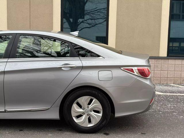 used 2015 Hyundai Sonata Hybrid car, priced at $10,459