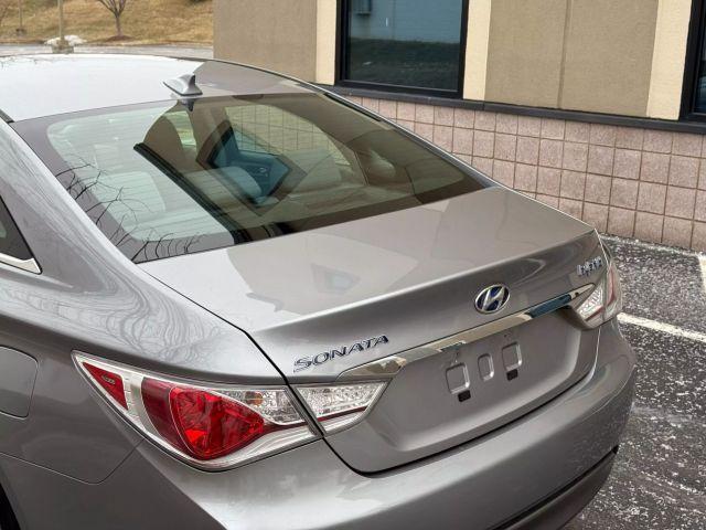 used 2015 Hyundai Sonata Hybrid car, priced at $10,459