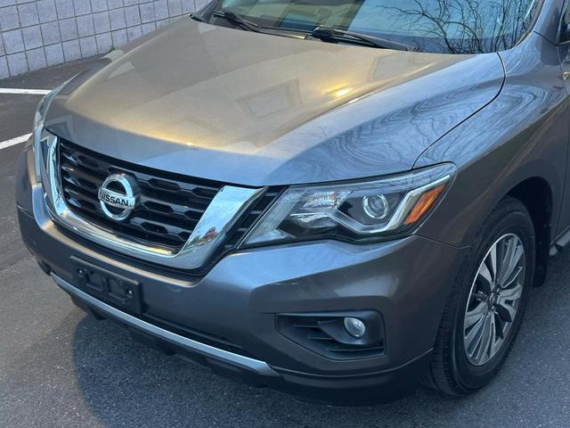 used 2018 Nissan Pathfinder car, priced at $13,889