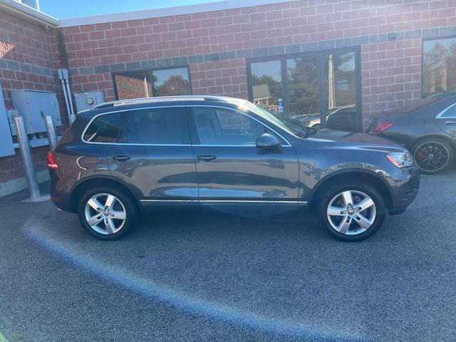 used 2011 Volkswagen Touareg car, priced at $14,995