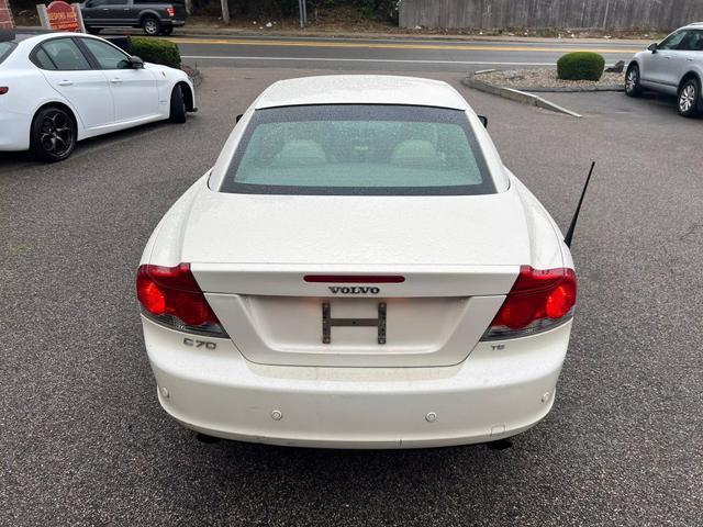 used 2007 Volvo C70 car, priced at $8,495