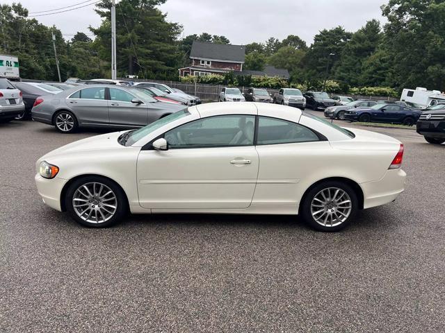 used 2007 Volvo C70 car, priced at $8,495