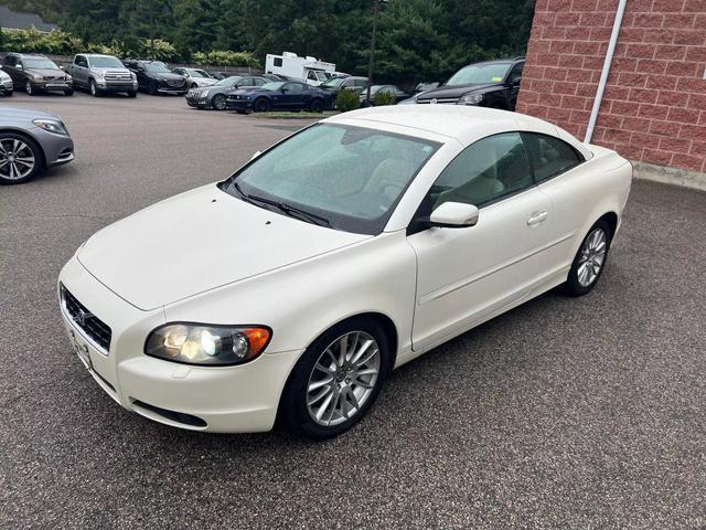 used 2007 Volvo C70 car, priced at $8,495