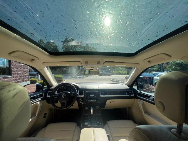 used 2016 Volkswagen Touareg car, priced at $21,495
