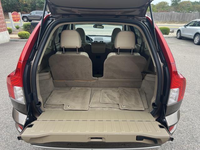 used 2013 Volvo XC90 car, priced at $9,495