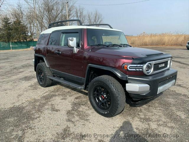 used 2007 Toyota FJ Cruiser car, priced at $8,994