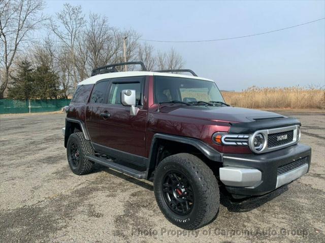 used 2007 Toyota FJ Cruiser car, priced at $8,994