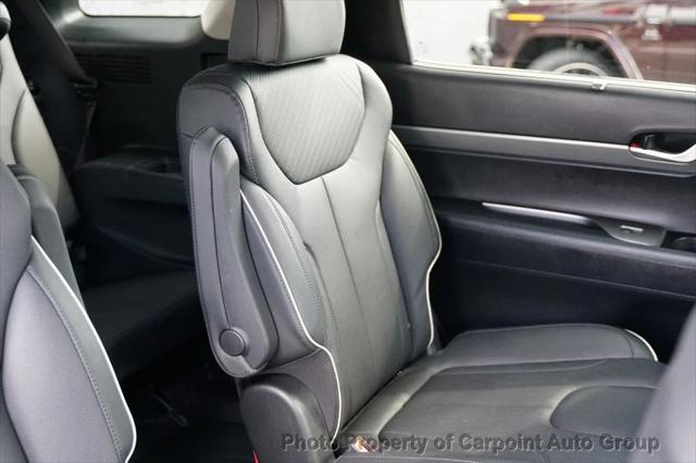 used 2024 Hyundai Palisade car, priced at $37,991