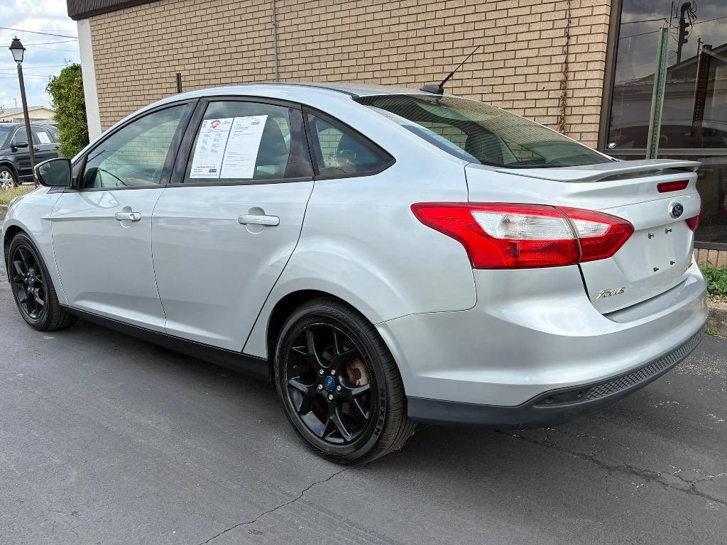 used 2013 Ford Focus car, priced at $5,250