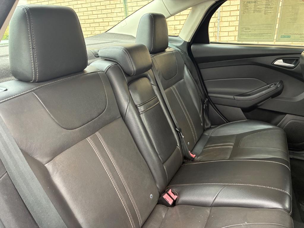 used 2013 Ford Focus car, priced at $5,250