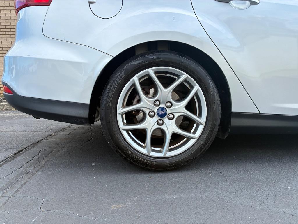 used 2015 Ford Focus car, priced at $5,750
