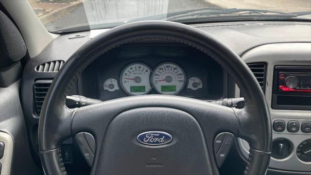 used 2006 Ford Escape car, priced at $4,599