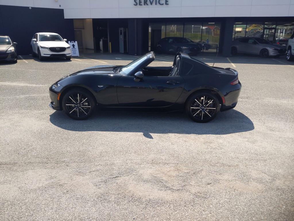 new 2024 Mazda MX-5 Miata car, priced at $41,015