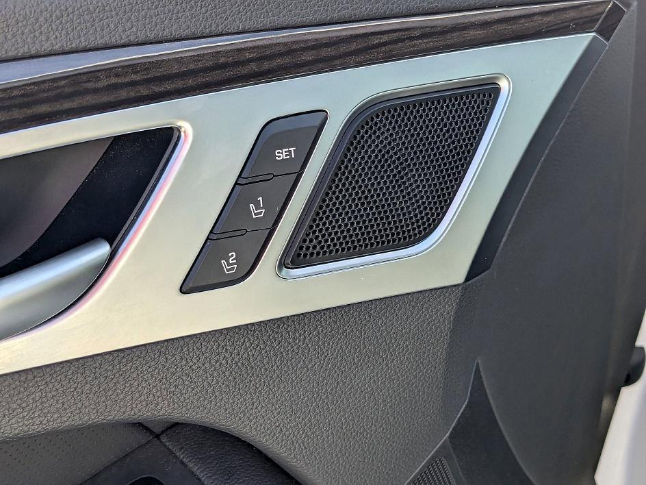 used 2020 Genesis G80 car, priced at $26,988