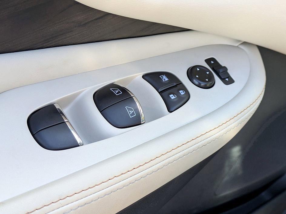 used 2023 Nissan Murano car, priced at $26,499