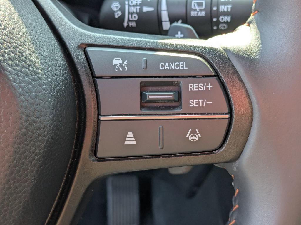 used 2025 Honda CR-V Hybrid car, priced at $31,998
