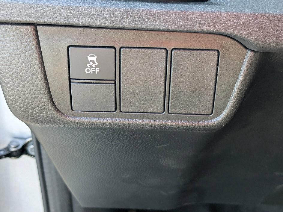 used 2025 Honda CR-V Hybrid car, priced at $33,500