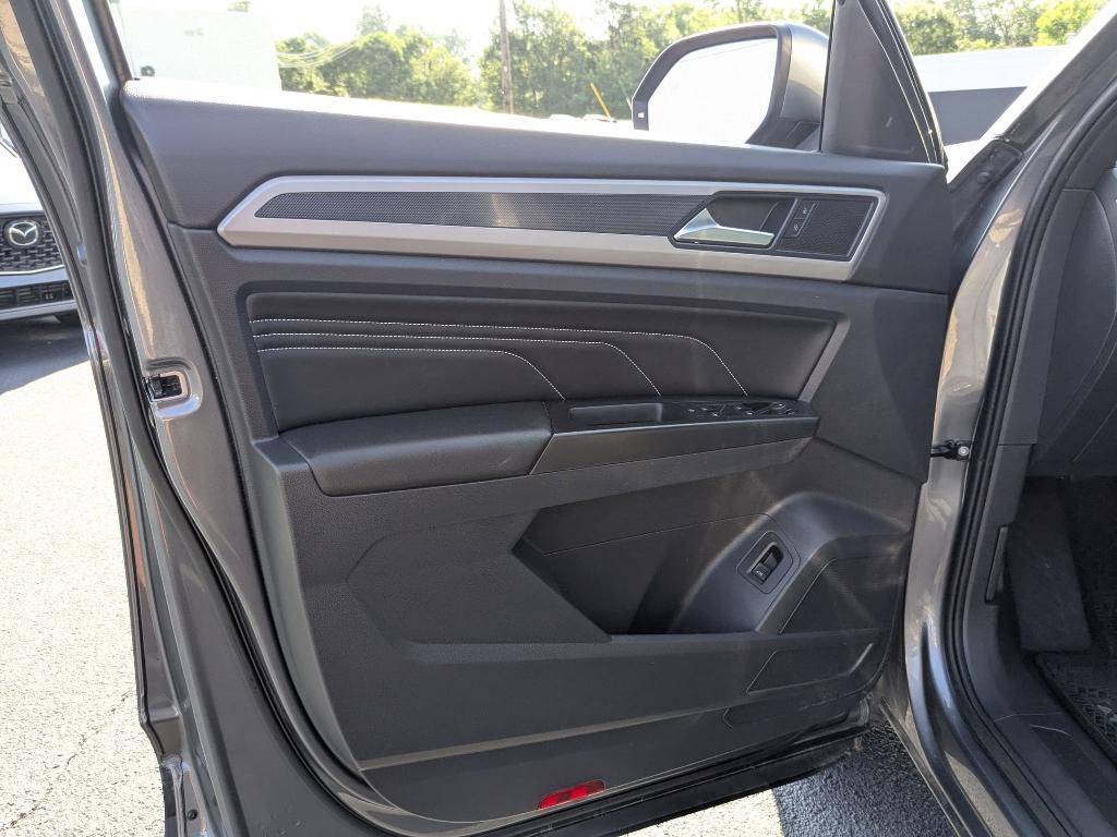 used 2020 Volkswagen Atlas Cross Sport car, priced at $22,599