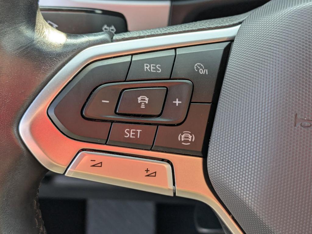 used 2020 Volkswagen Atlas Cross Sport car, priced at $22,599