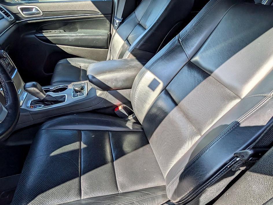 used 2021 Jeep Grand Cherokee car, priced at $27,521