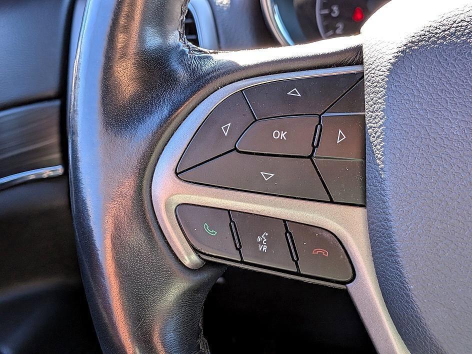 used 2021 Jeep Grand Cherokee car, priced at $27,521