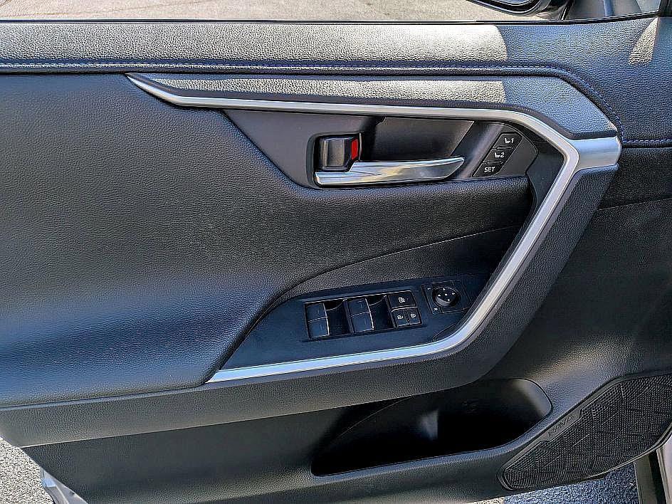 used 2022 Toyota RAV4 Hybrid car, priced at $27,599