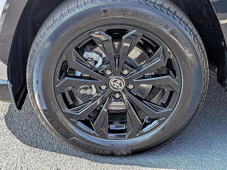 used 2022 Toyota RAV4 Hybrid car, priced at $27,599