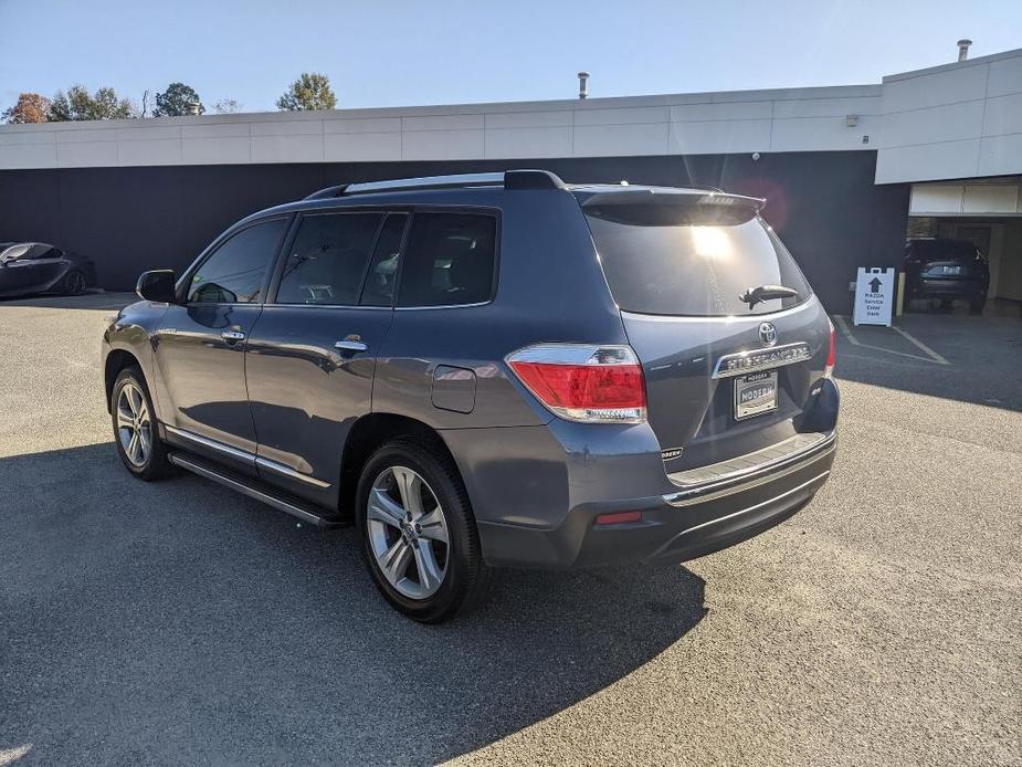 used 2013 Toyota Highlander car, priced at $15,700