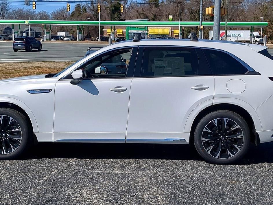 new 2025 Mazda CX-90 car, priced at $54,037