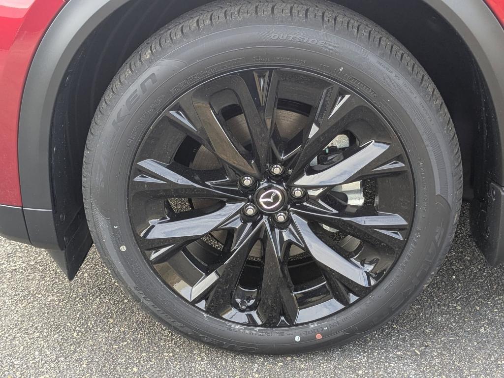 new 2025 Mazda CX-90 car, priced at $55,006