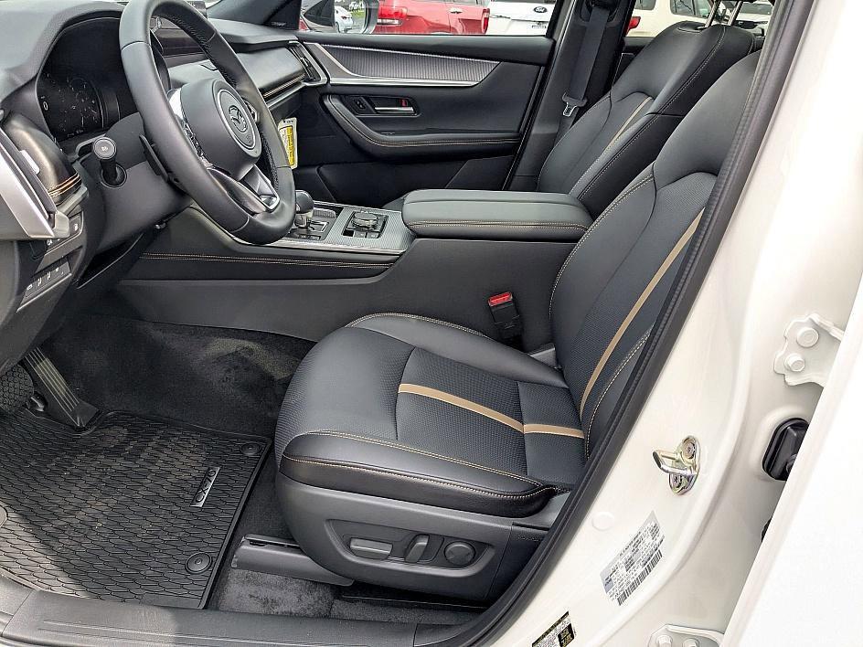 new 2025 Mazda CX-70 PHEV car, priced at $58,293