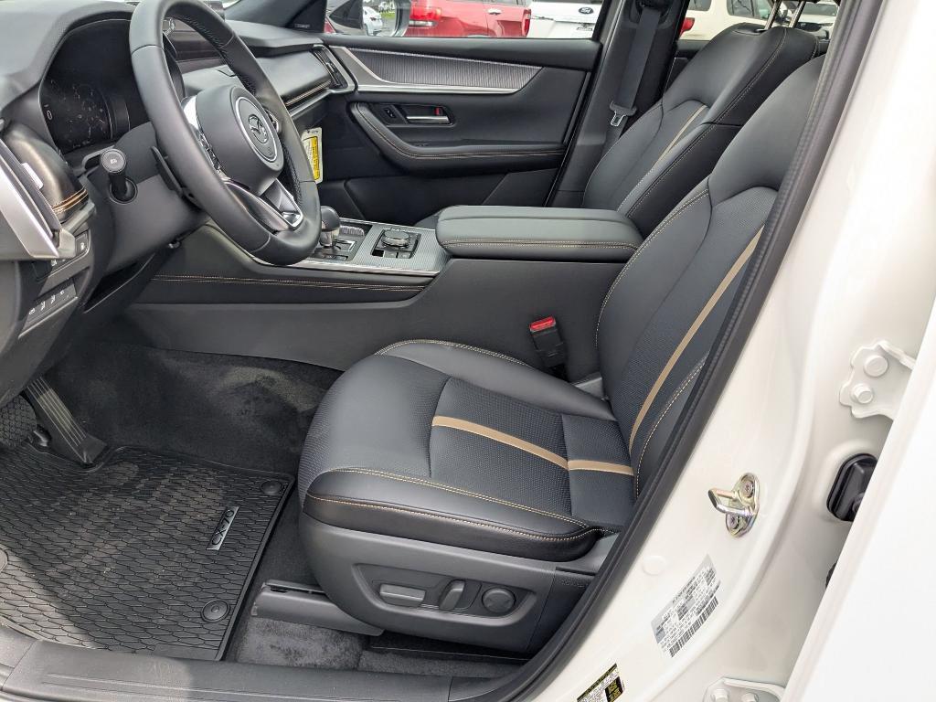 new 2025 Mazda CX-70 PHEV car, priced at $58,293