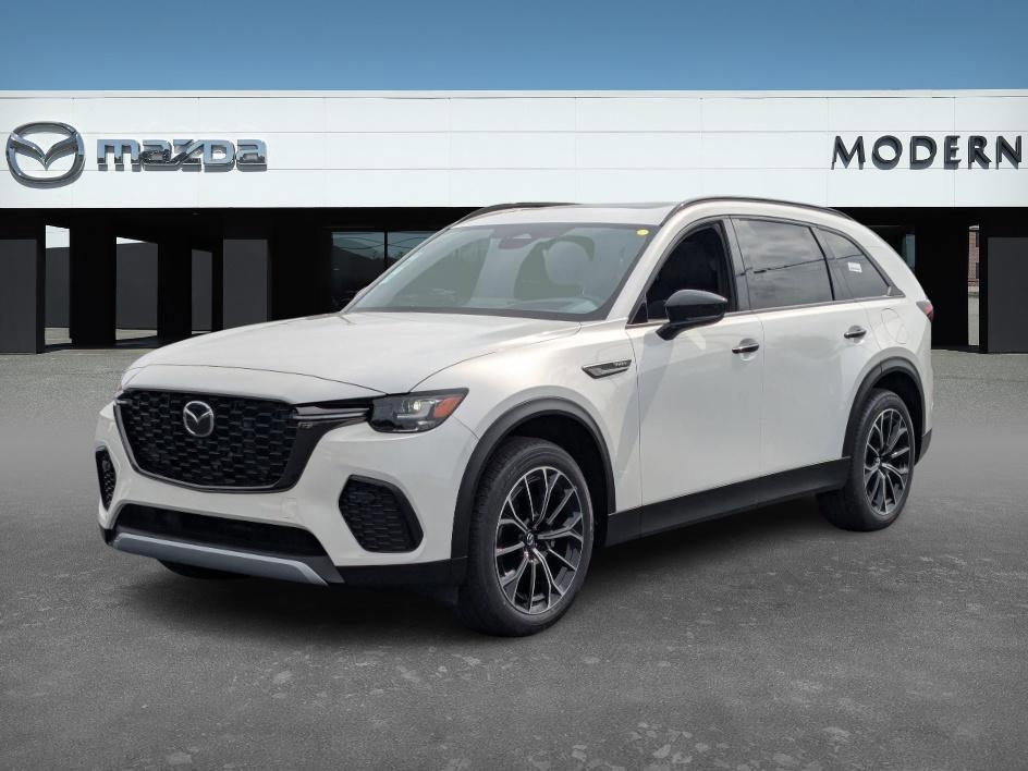 new 2025 Mazda CX-70 PHEV car, priced at $58,293