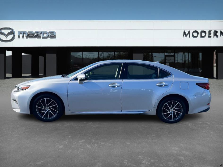 used 2016 Lexus ES 350 car, priced at $20,599