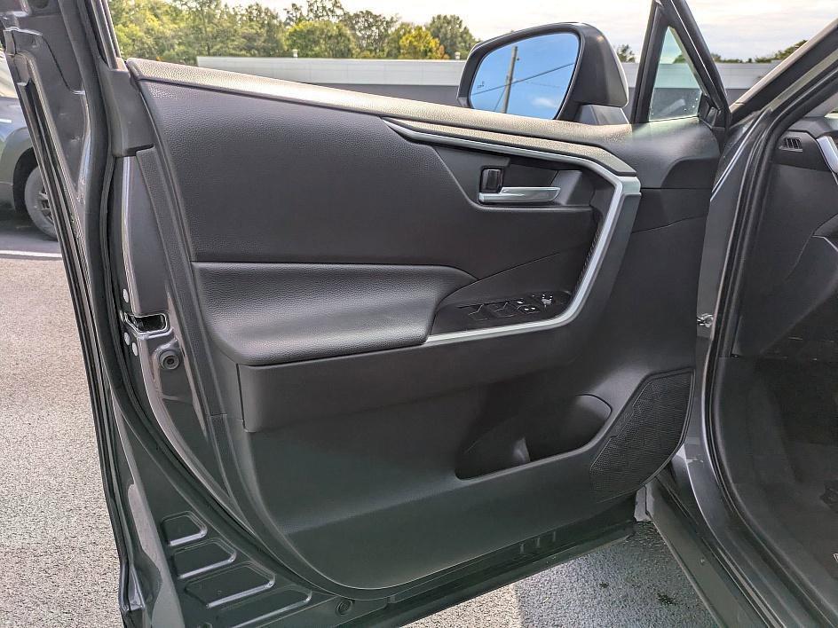 used 2020 Toyota RAV4 car, priced at $23,997