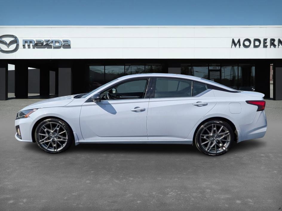 used 2023 Nissan Altima car, priced at $23,988