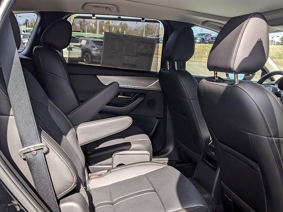 new 2025 Mazda CX-90 PHEV car, priced at $54,322