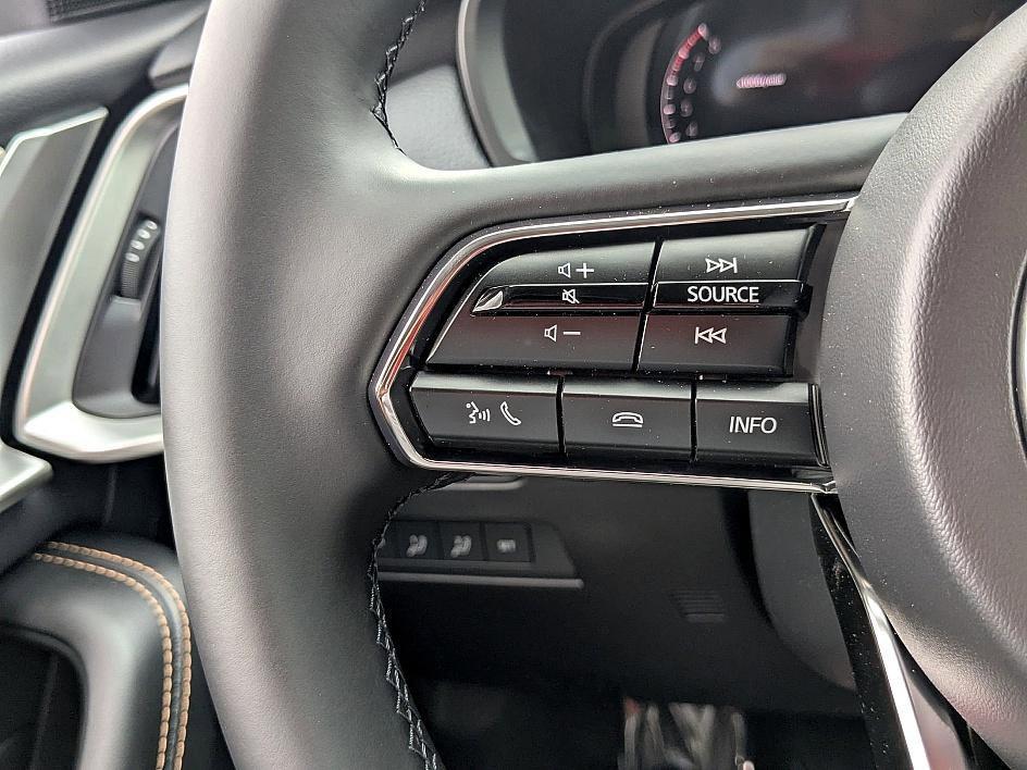 new 2025 Mazda CX-90 car, priced at $49,985