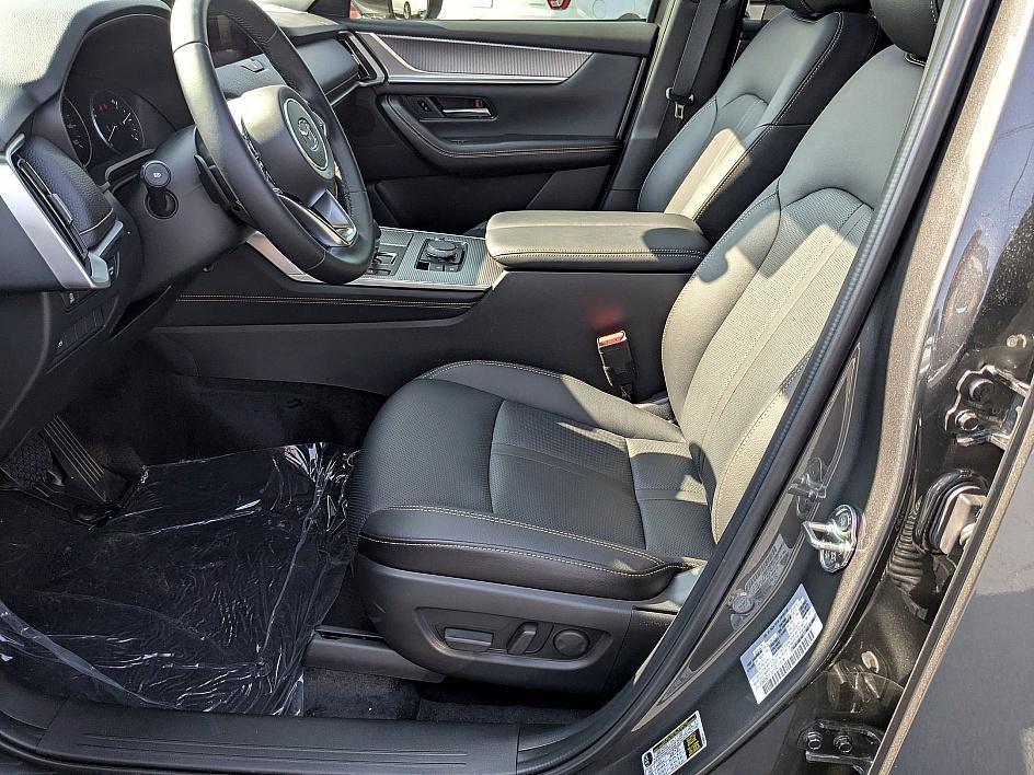 new 2025 Mazda CX-90 car, priced at $41,735