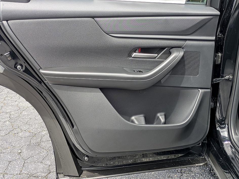 new 2025 Mazda CX-90 car, priced at $37,929