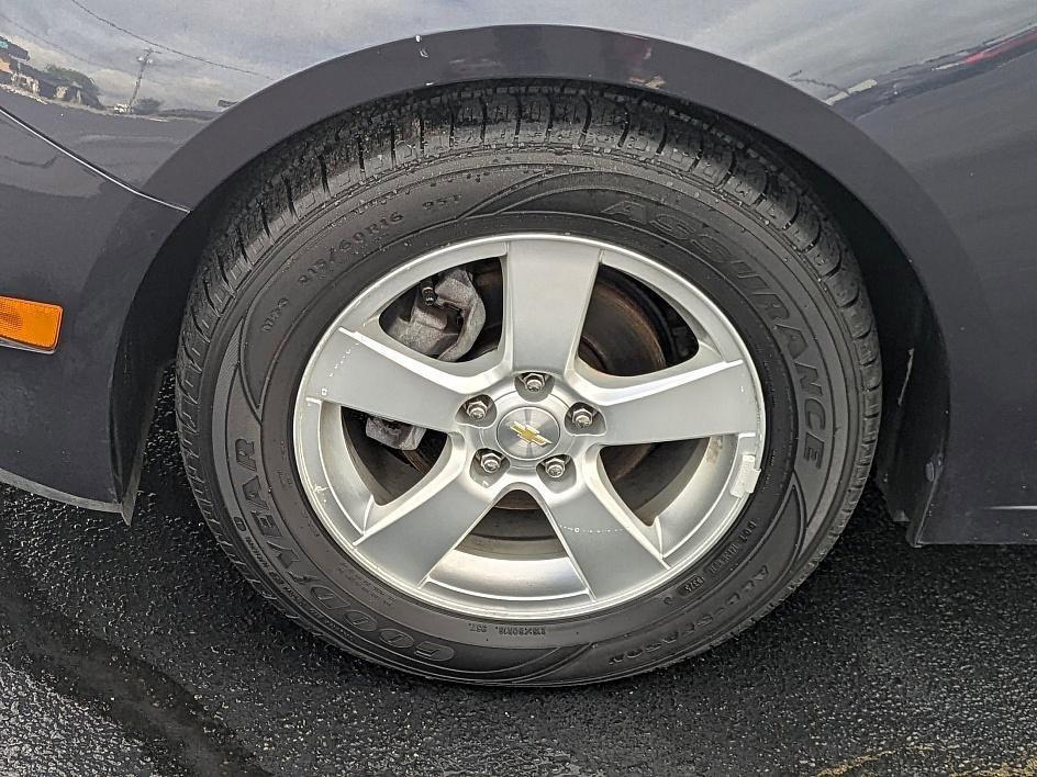 used 2015 Chevrolet Cruze car, priced at $6,994