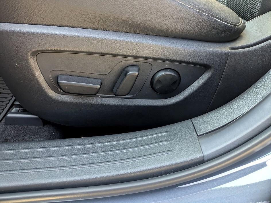 used 2025 Mazda CX-50 car, priced at $28,998