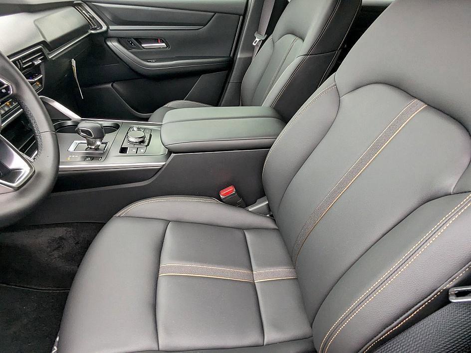 new 2025 Mazda CX-90 car, priced at $37,689