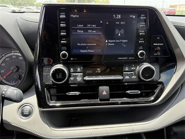 used 2021 Toyota Highlander car, priced at $25,981