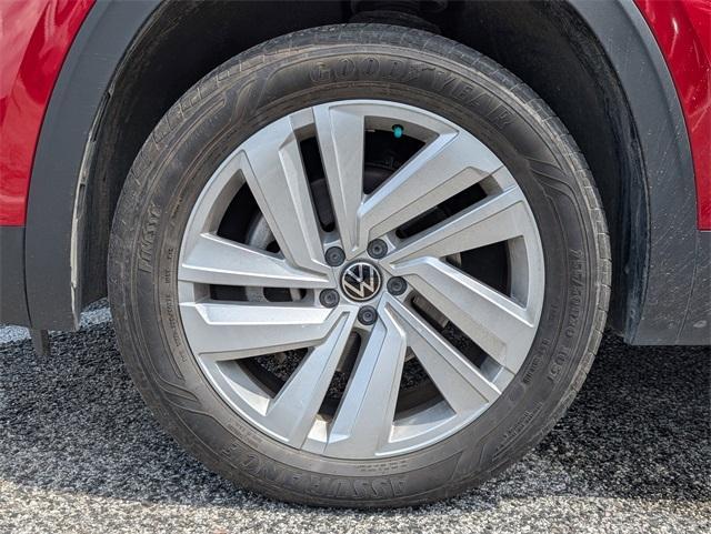 used 2023 Volkswagen Atlas car, priced at $30,500