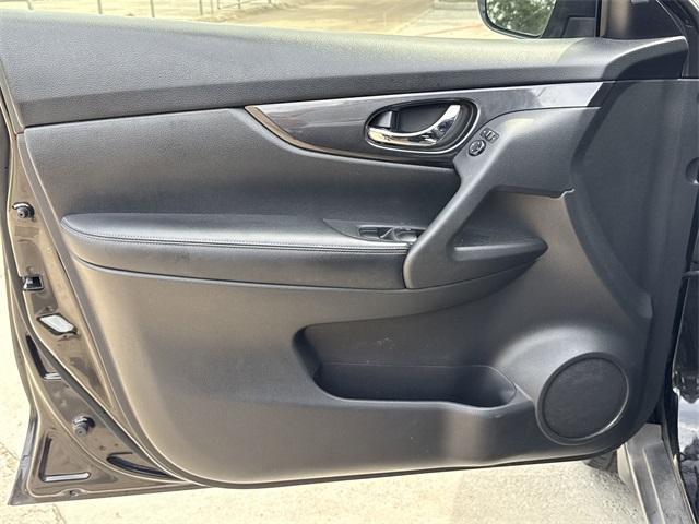 used 2018 Nissan Rogue car, priced at $13,352