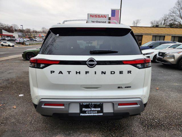 new 2024 Nissan Pathfinder car, priced at $40,565