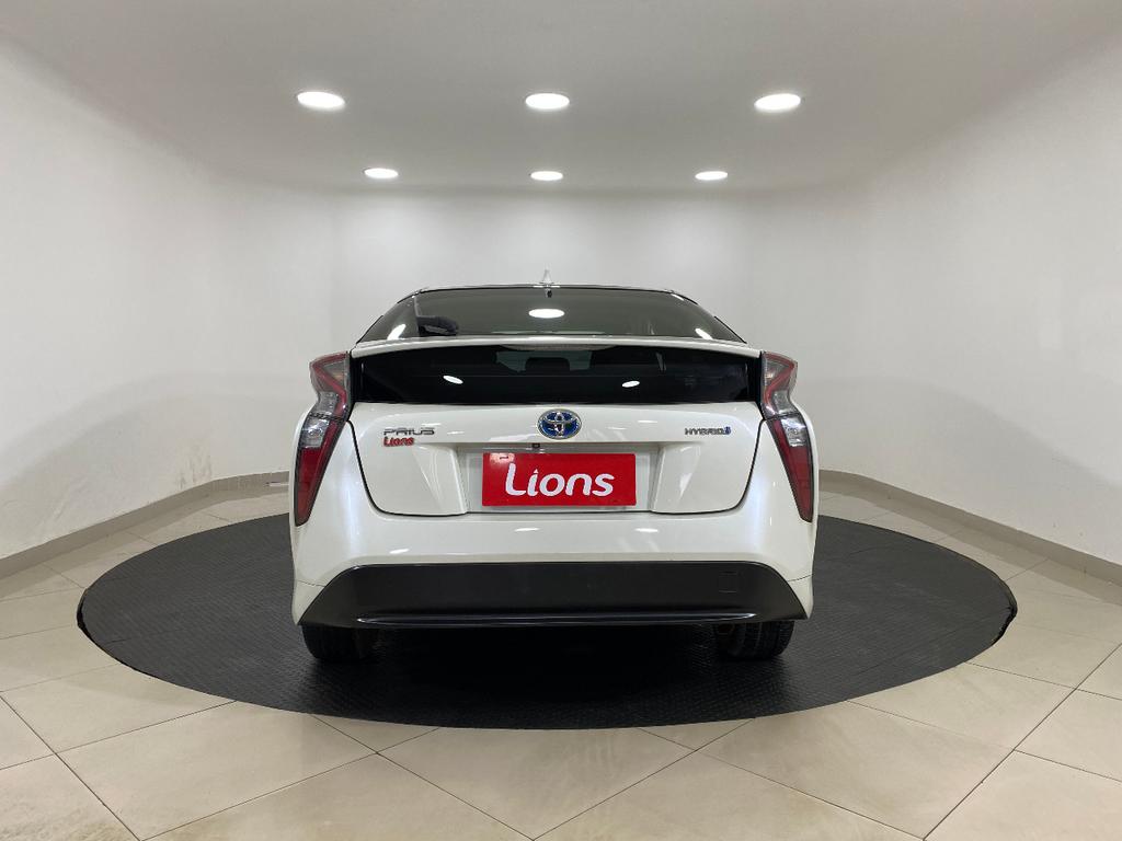 used 2018 Toyota Prius car, priced at $11,190